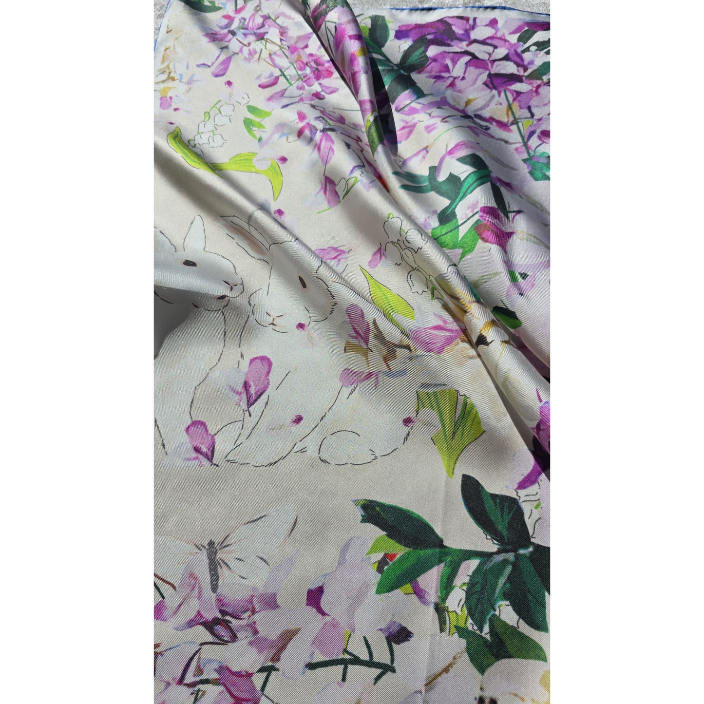 Pure Square Silk Twill Scarf "L'Amour Printanier"
