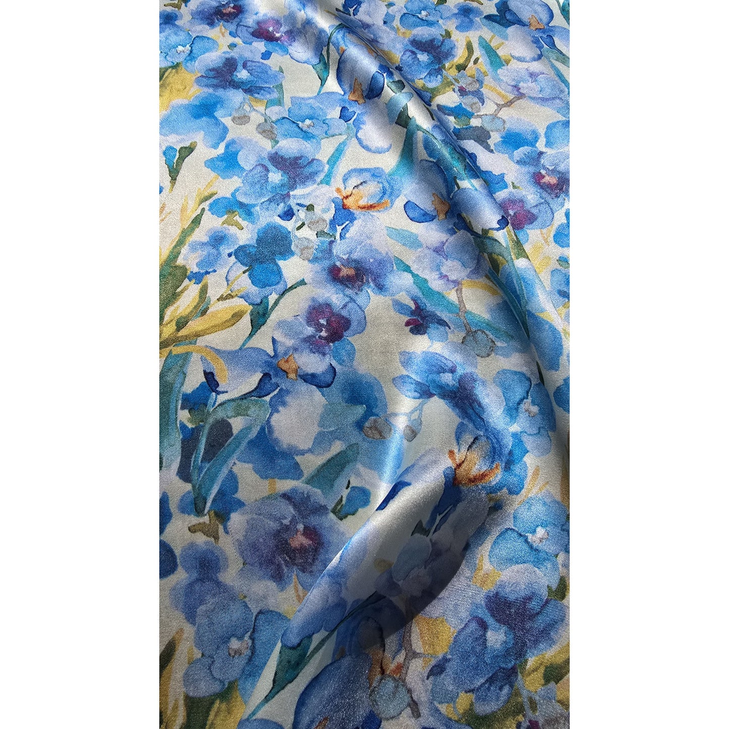 Pure Mulberry Silk Square Scarf "Le souffle de Myosotis"