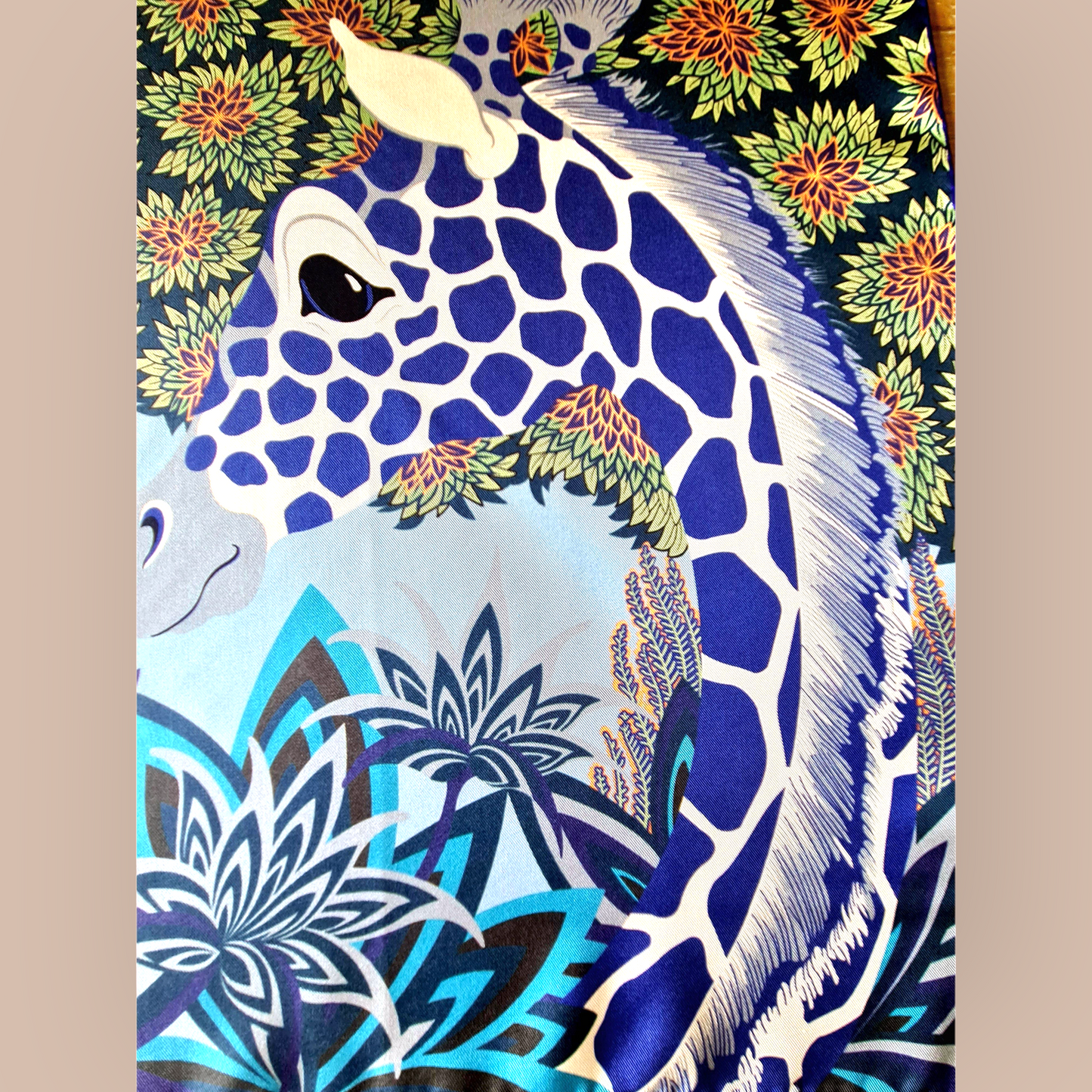 Luxury Double Sided Twill Silk Scarf "Giraffes"