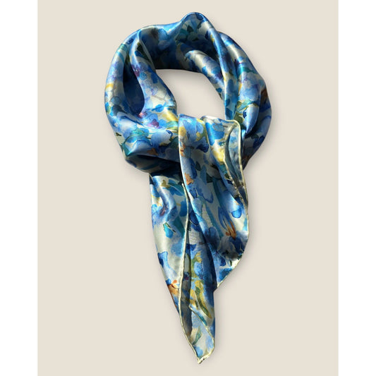 Pure Mulberry Silk Square Scarf "Le souffle de Myosotis"