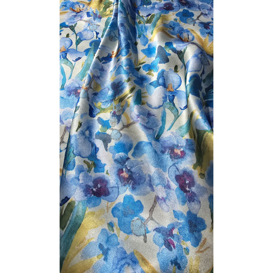 Pure Mulberry Silk Square Scarf "Le souffle de Myosotis"